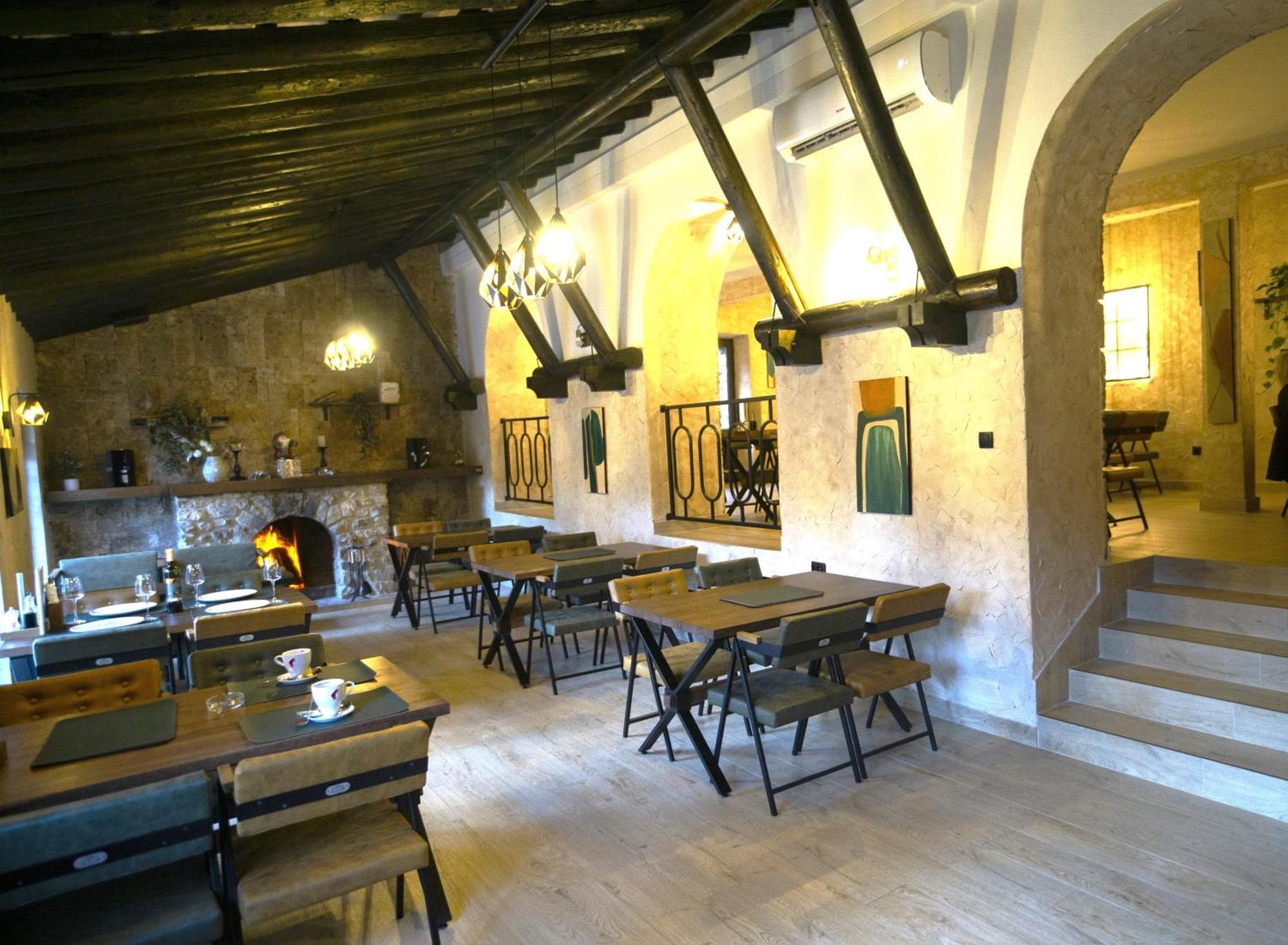 Jazina Hotel Trebinje Eksteriør bilde