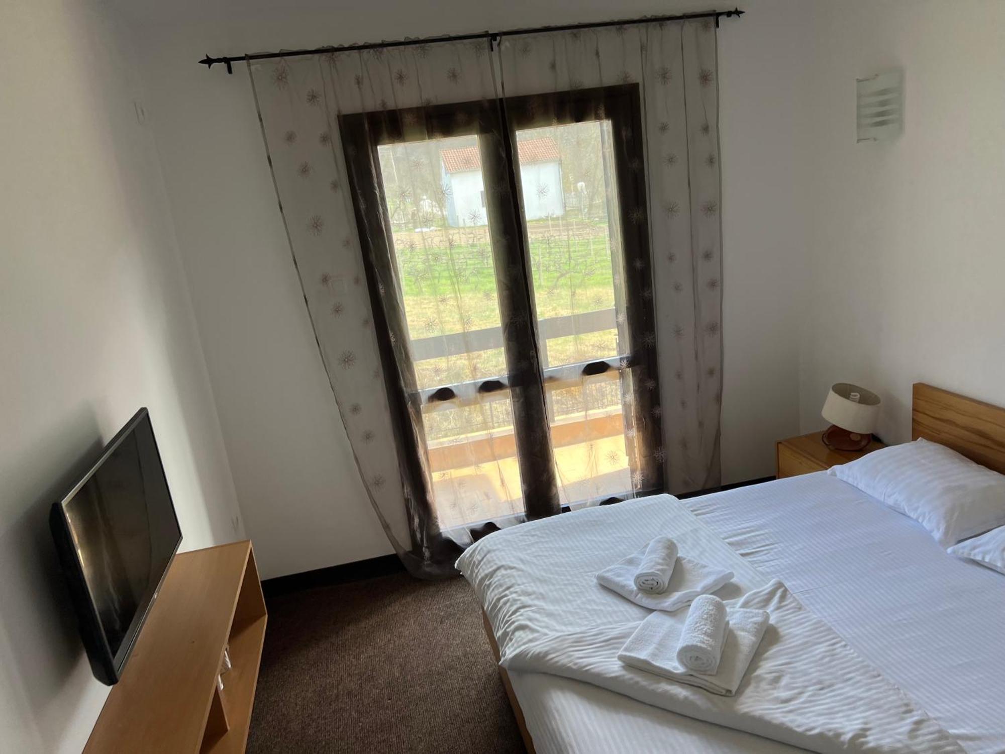 Jazina Hotel Trebinje Rom bilde